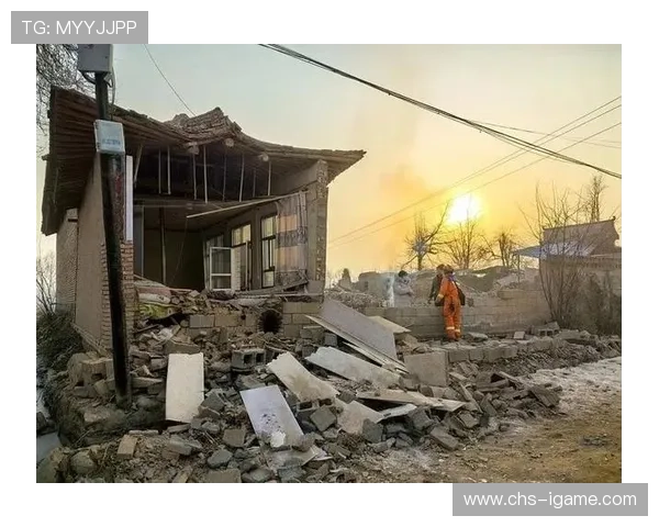 甘肃“5.6”地震：陇西房屋倒塌、灾情蔓延